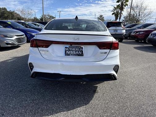 2022 Kia Forte GT-Line
