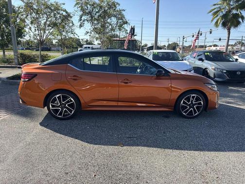 2025 Nissan Sentra SR