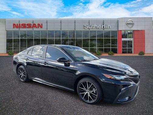 2024 Toyota Camry SE Nightshade