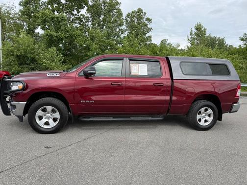 Delmonico Red Pearlcoat 2021 RAM 1500 Big Horn