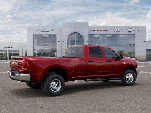 Molten Red Pearlcoat 2026 RAM 3500 Tradesman