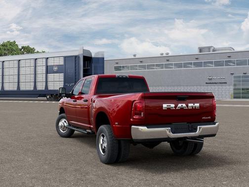 Molten Red Pearlcoat 2026 RAM 3500 Tradesman