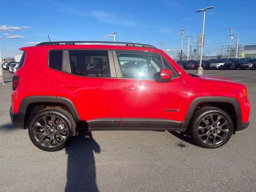 2023 Jeep Renegade Latitude