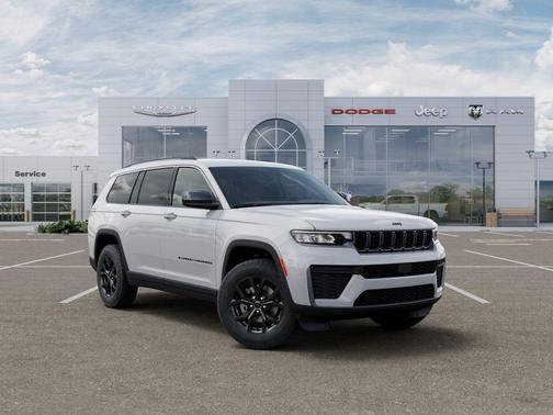 Bright White Clearcoat 2026 Jeep Grand Cherokee L Laredo