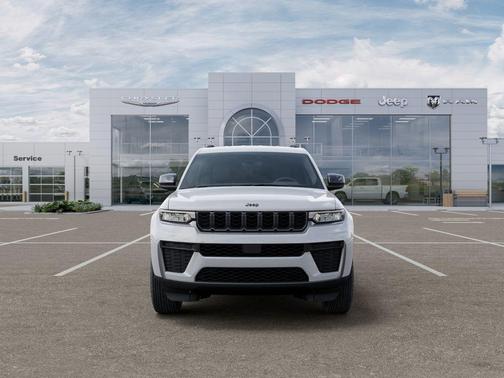 Bright White Clearcoat 2026 Jeep Grand Cherokee L Laredo