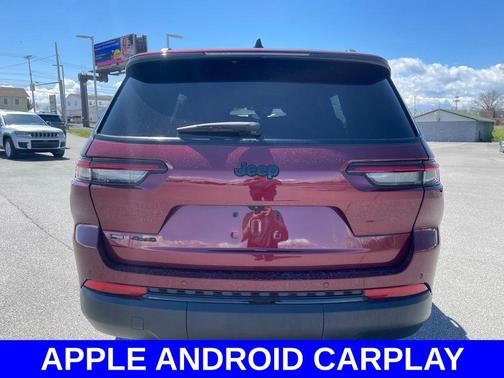 2023 Jeep Grand Cherokee L Laredo