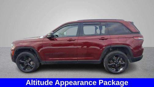 2023 Jeep Grand Cherokee Altitude