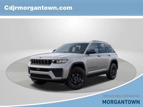 Silver Zynith 2026 Jeep Grand Cherokee Laredo