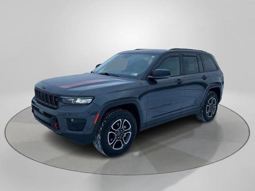 2022 Jeep Grand Cherokee Trailhawk
