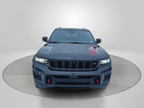 2022 Jeep Grand Cherokee Trailhawk