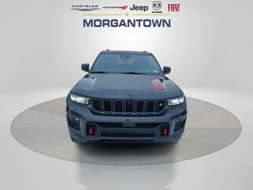 2022 Jeep Grand Cherokee Trailhawk
