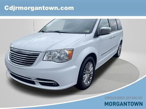 2015 Chrysler Town & Country Touring-L