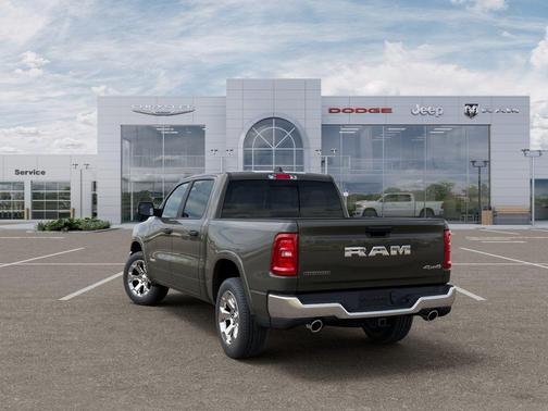 TANK 2026 RAM 1500 Big Horn/Lone Star