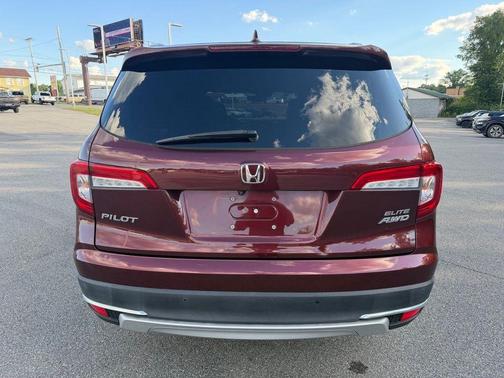 Scarlet Red 2021 Honda Pilot Elite