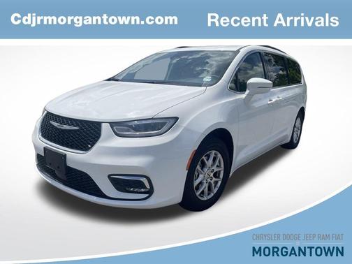 2022 Chrysler Pacifica Touring-L