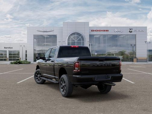 Diamond Black 2026 RAM 2500 Big Horn