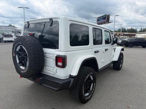 Bright White Clearcoat 2022 Jeep Wrangler Unlimited Rubicon