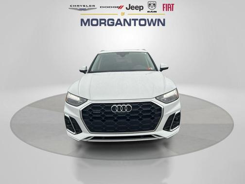 2023 Audi Q5 45 S line quattro Premium