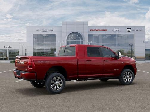 Molten Red Pearlcoat 2026 RAM 2500 Laramie