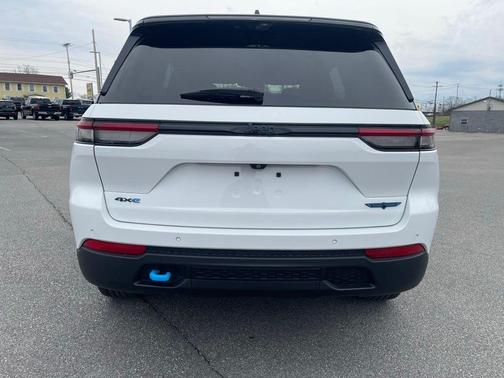 2023 Jeep Grand Cherokee 4xe Trailhawk