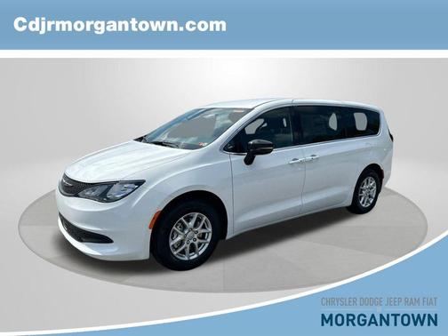 2025 Chrysler Voyager LX