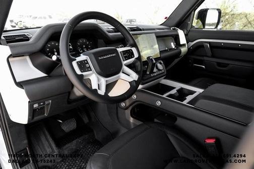 2026 Land Rover Defender 110 X-Dynamic SE