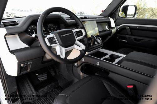 2026 Land Rover Defender 110 X-Dynamic SE