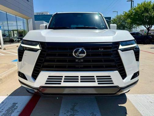 Eminent White Pearl 2024 Lexus GX 550 550 LUXURY+