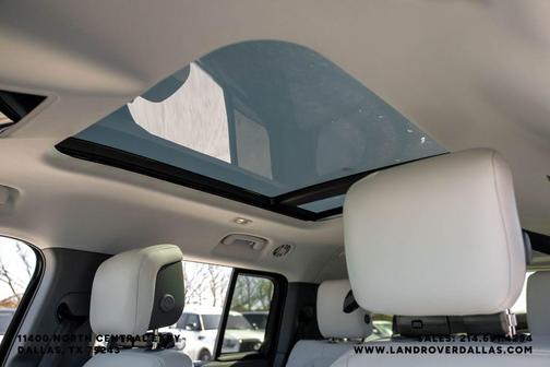 2026 Land Rover Defender P400 X-Dynamic SE