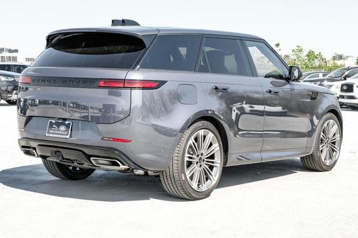 2026 Land Rover Range Rover Sport P400 Dynamic SE