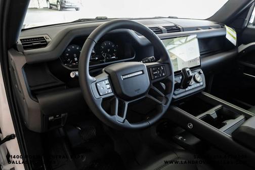 Fuji White 2026 Land Rover Defender P400 X-Dynamic SE