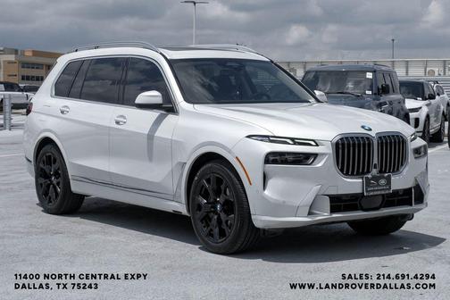 Mineral White Metallic 2023 BMW X7 xDrive40i