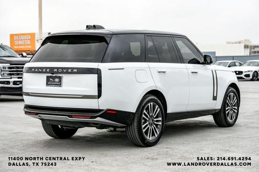 Fuji White 2025 Land Rover Range Rover P400 SE