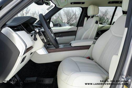 2026 Land Rover Range Rover P400 SE