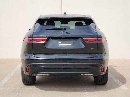 Santorini Black 2026 Jaguar F-PACE P250 R-Dynamic S