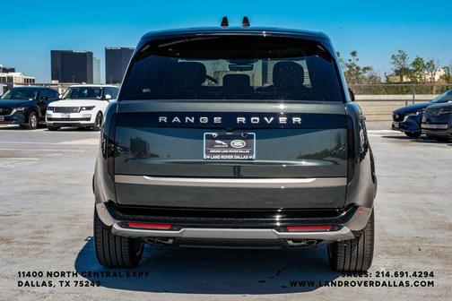 Belgravia Green 2026 Land Rover Range Rover P530 SE 7 Seat