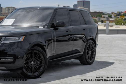 Santorini Black 2025 Land Rover Range Rover P530 SE
