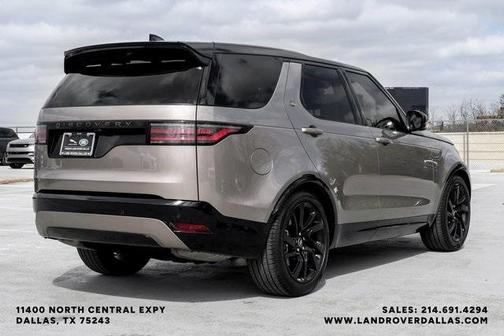 2025 Land Rover Discovery P300 Dynamic SE