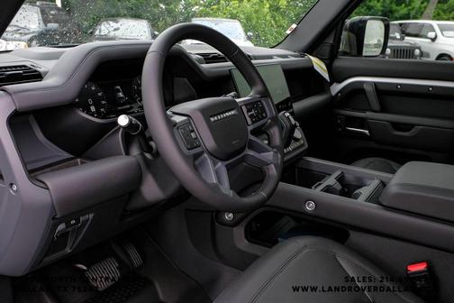 Fuji White 2026 Land Rover Defender P400 X-Dynamic SE