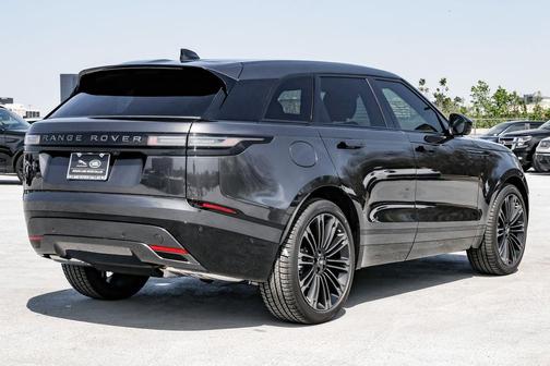 2026 Land Rover Range Rover Velar P250 Dynamic SE
