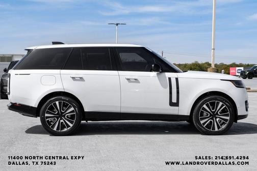 2026 Land Rover Range Rover P530 SE