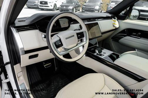 2026 Land Rover Range Rover P530 SE