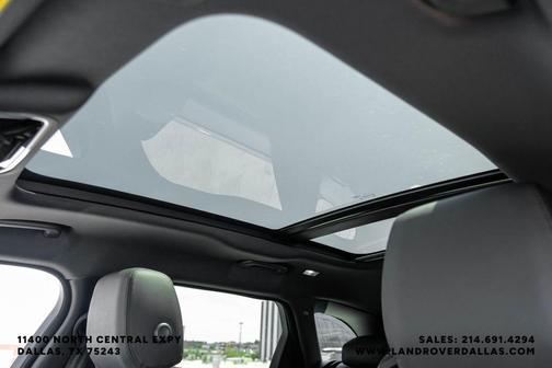 Santorini Black 2026 Land Rover Range Rover Velar P250 Dynamic SE