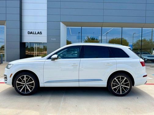 Carrara White 2018 Audi Q7 3.0T Premium Plus