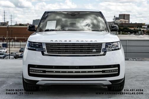 Fuji White 2026 Land Rover Range Rover P400 SE 7 Seat