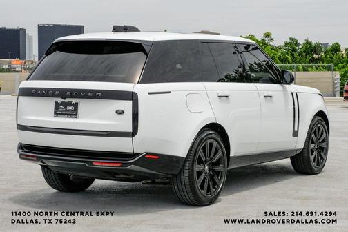 Fuji White 2023 Land Rover Range Rover P530 SE