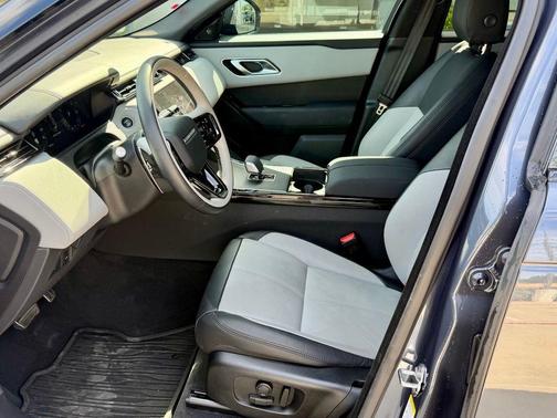 Varesine Blue 2026 Land Rover Range Rover Velar P250 Dynamic SE