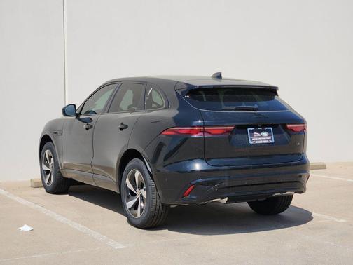 Santorini Black 2026 Jaguar F-PACE P250 R-Dynamic S