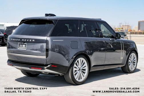 Varesine Blue 2026 Land Rover Range Rover P400 SE