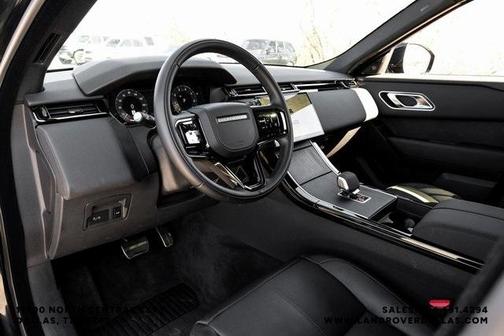 2025 Land Rover Range Rover Velar P250 Dynamic SE